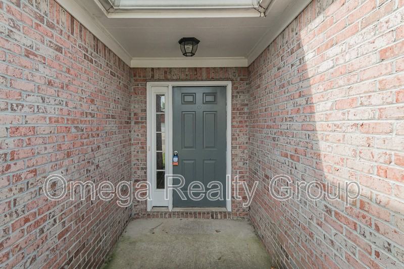 2022 Edgewood Dr - Photo 4 of 42