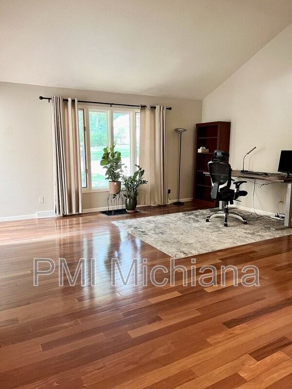 17325 Post Tavern Rd - Photo 3 of 27