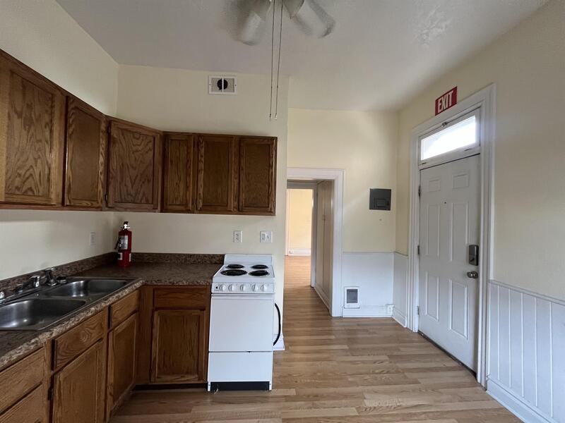 514 Eastsouth #A - Photo 6 of 10