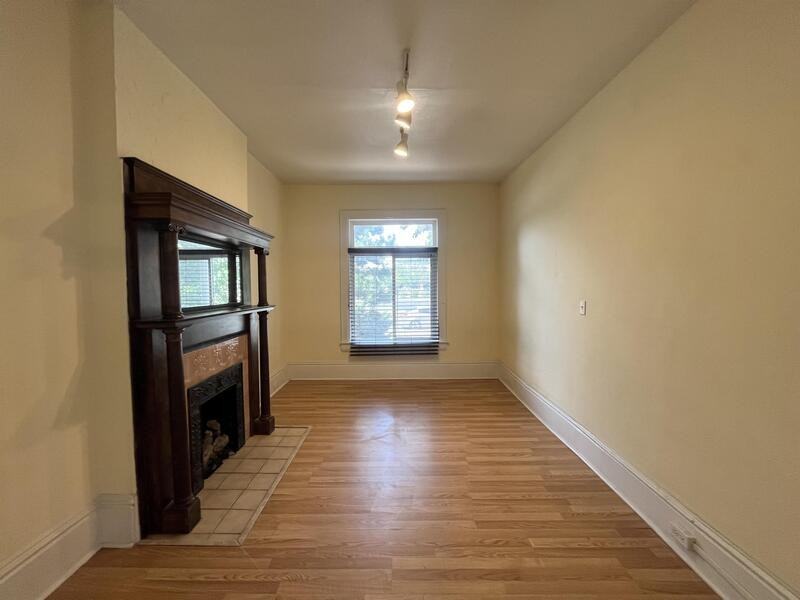 514 Eastsouth #A - Photo 3 of 10