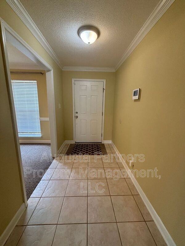 3714 Bansbury Pl - Photo 2 of 19