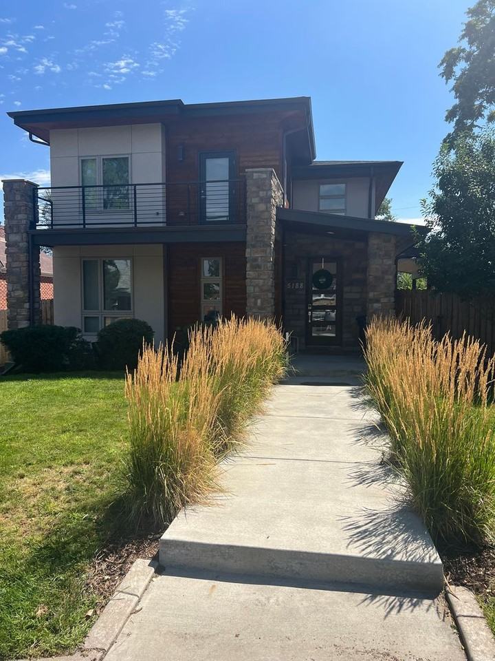 5188 Perry St - Photo 2 of 34