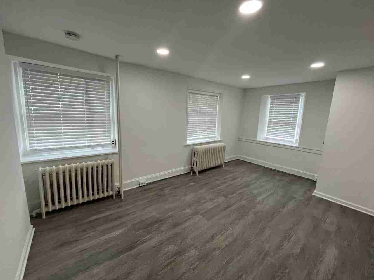 4 E Germantown Pike #3 - Photo 6 of 8
