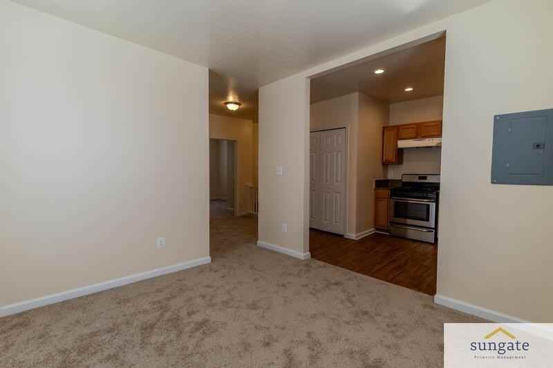 2435 W Lafayette Ave - Photo 3 of 10