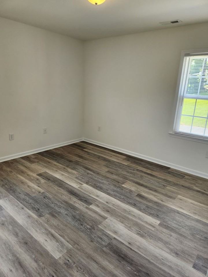 110 Courthouse Rd #3 - Photo 7 of 7