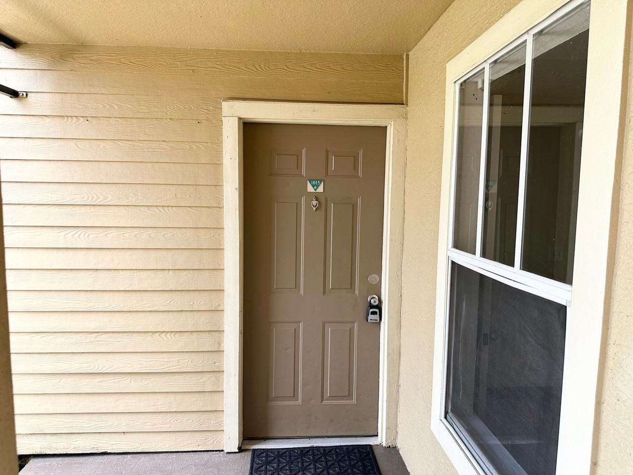 2206 Antigua Pl #1015 - Photo 2 of 21