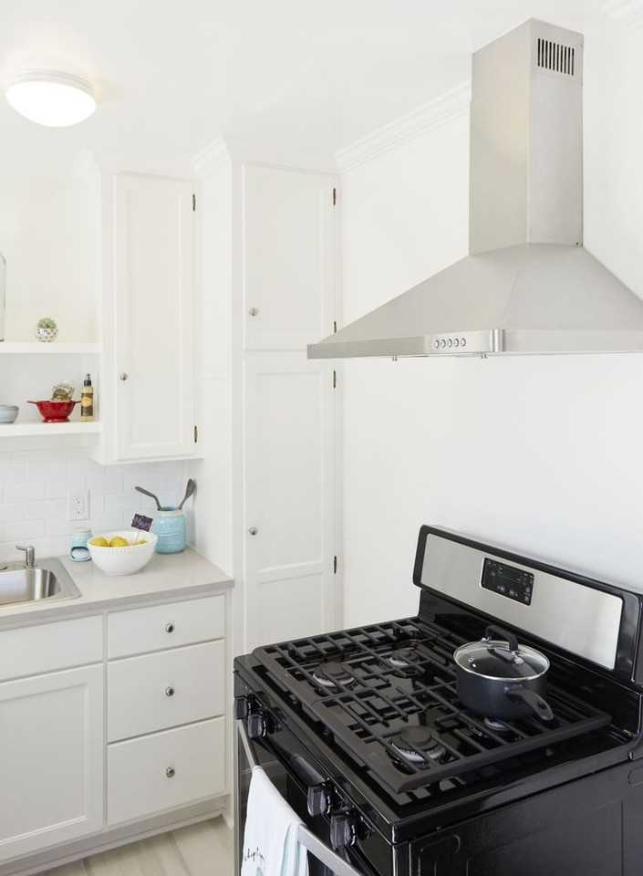 Kelton Title Corp. (Gardena Apartments) - Photo 6 of 50