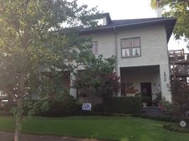 featured image of 2920 Rhodes Cir S