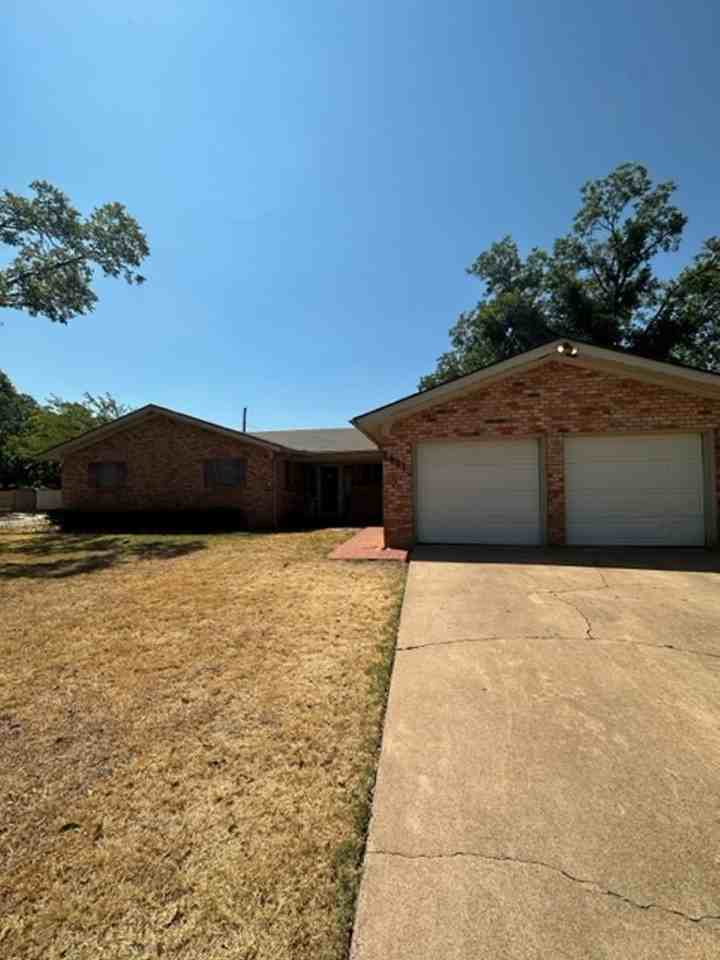 3901 N 14th St - Photo 2 of 22