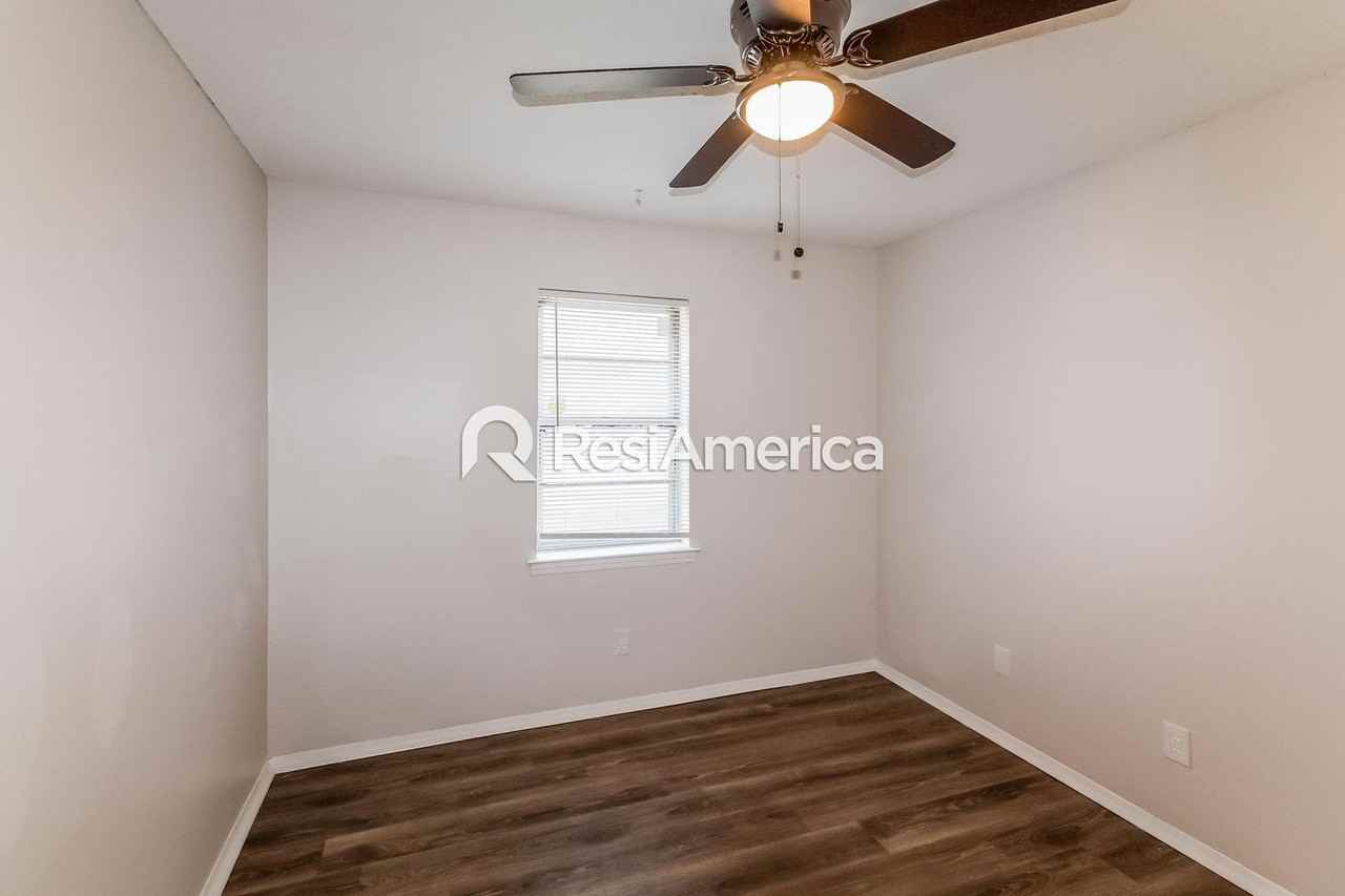 6605 Birchfield Cir - Photo 7 of 14