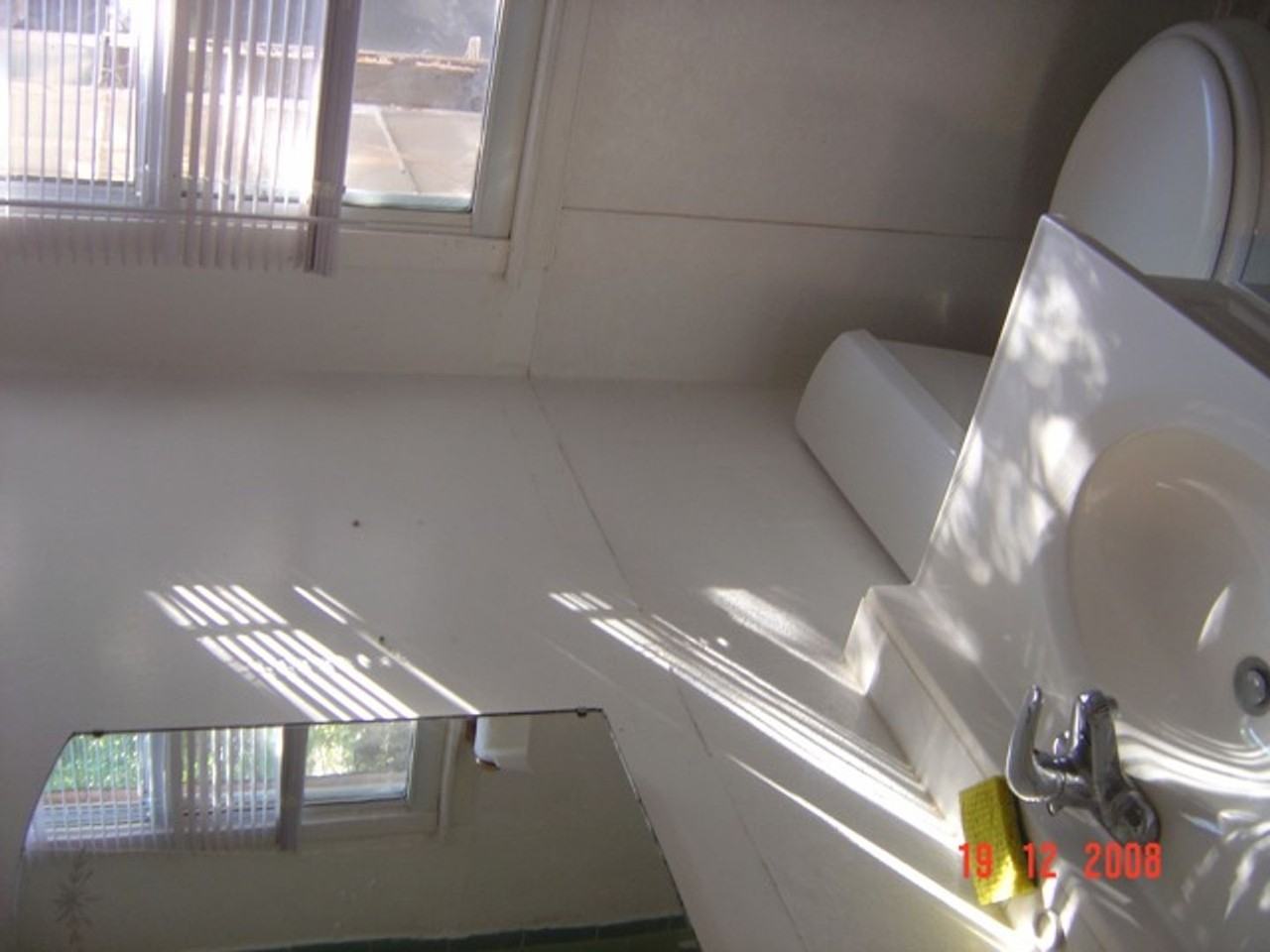 154 E 44th St - Photo 7 of 19