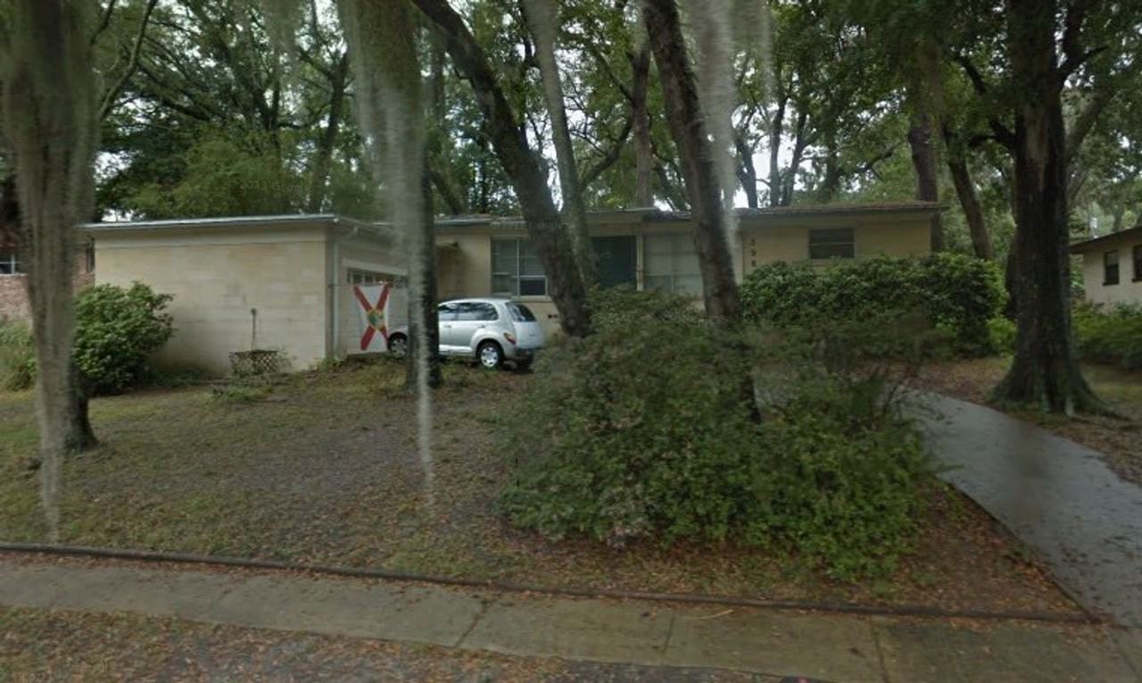 3966 Bess Rd - Photo 3 of 16