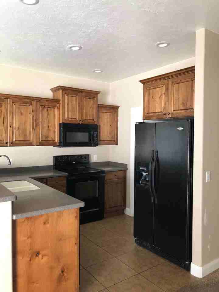 1177 Northfield Rd #42 - Photo 4 of 8