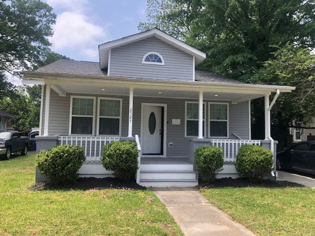 2527 Harrell Ave - Photo 3 of 29