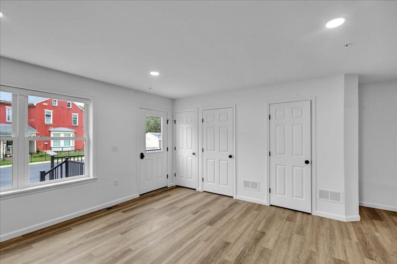 140-146 MAIN STREET - Photo 3 of 19