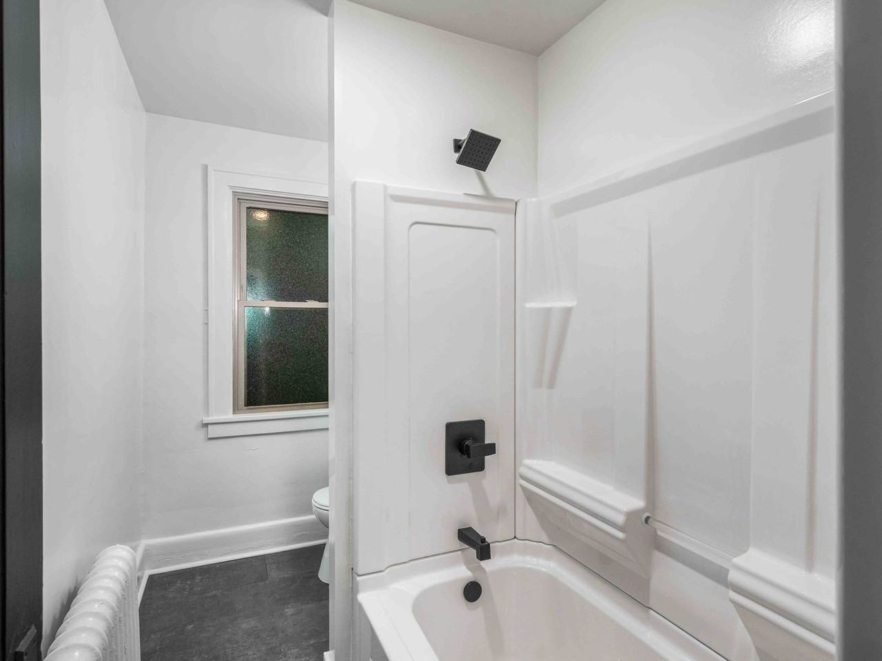 99 Bradford Ave #2 - Photo 5 of 8