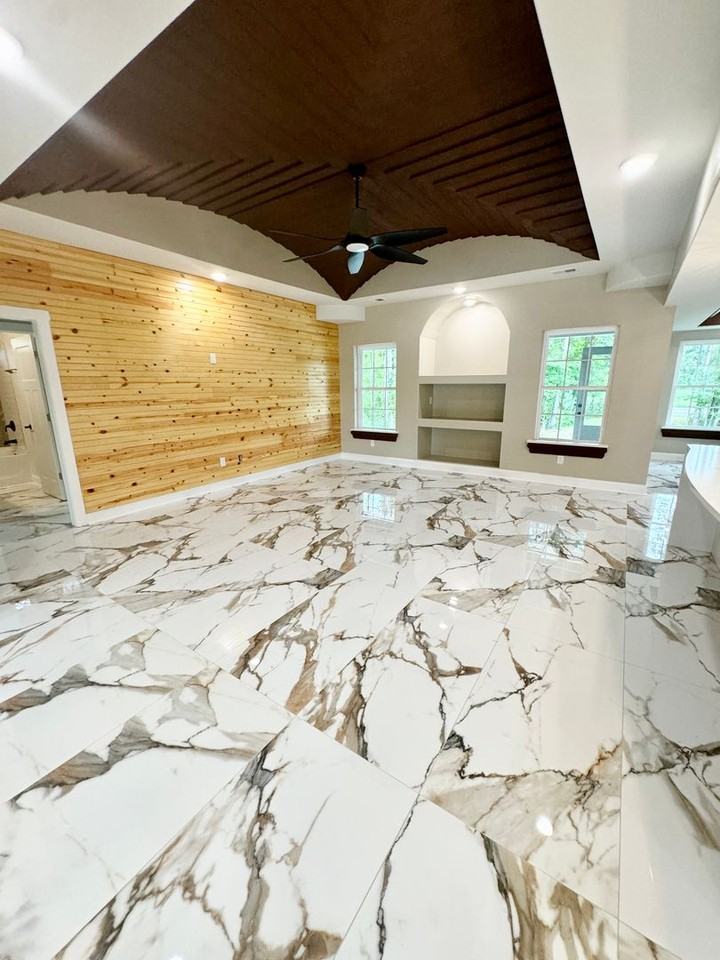 400 Blue Rock Dr - Photo 3 of 41