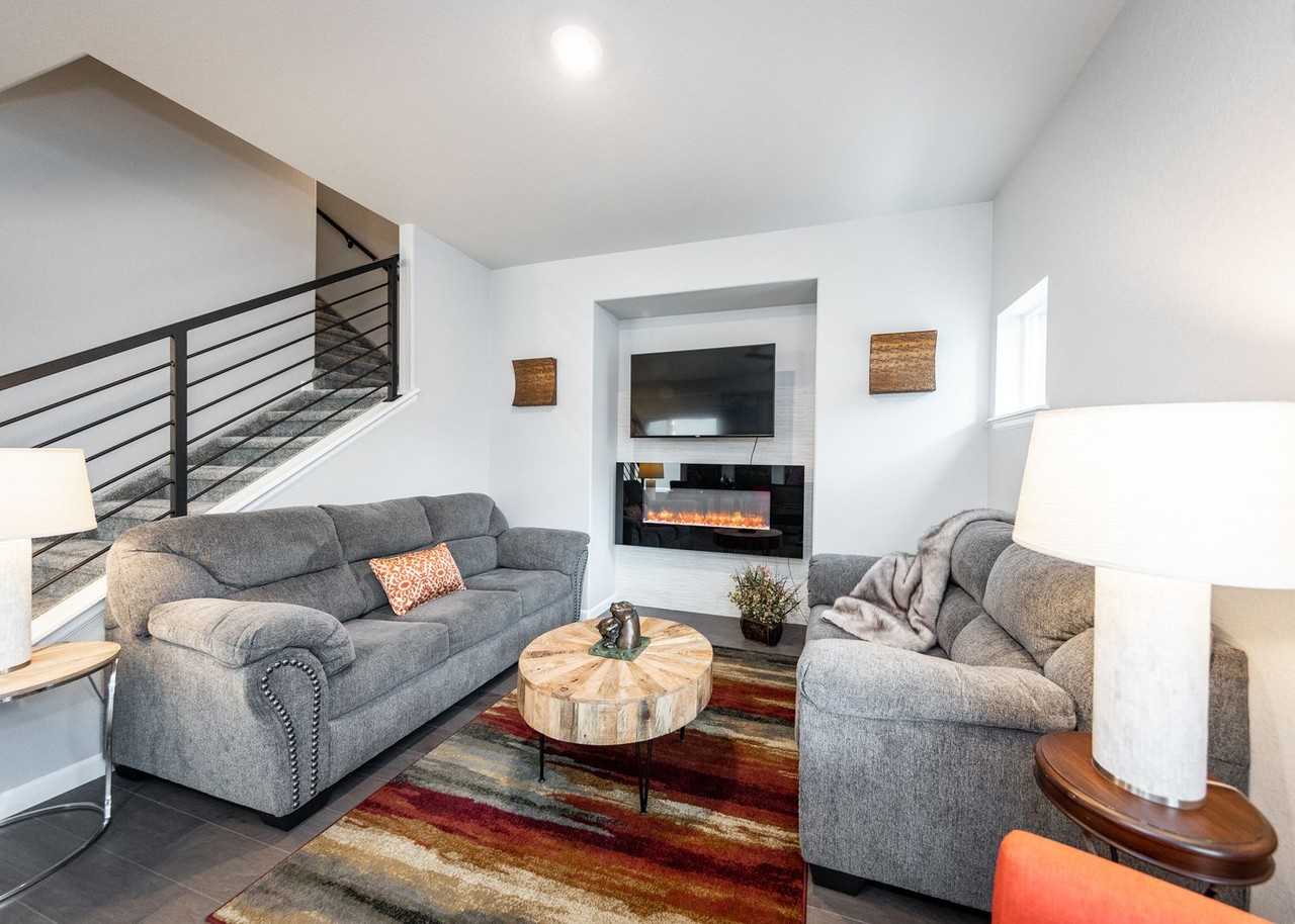 1770 Creek Edge Vw - Photo 3 of 45