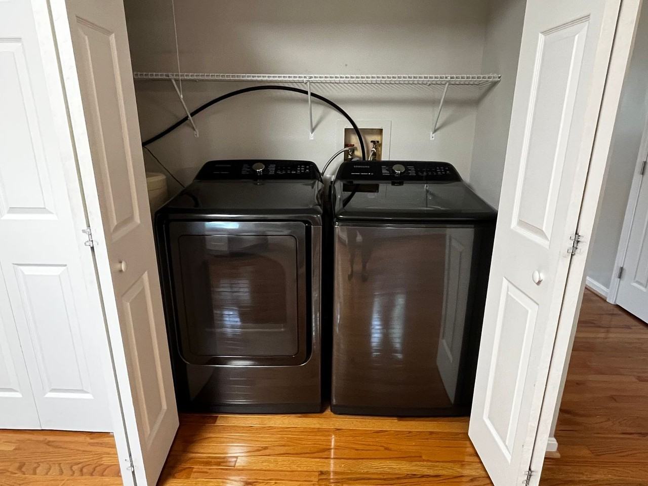 202 Carroll Dr - Photo 3 of 12