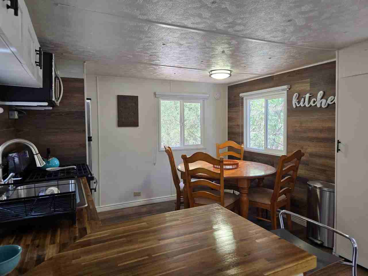 214 Hideaway Ln - Photo 5 of 30