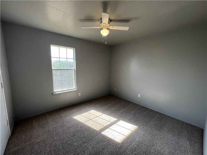 5908 Greengate Dr #B - Photo 7 of 13