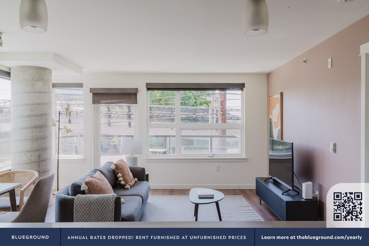 330 3rd Avenue West - Photo 3 of 21