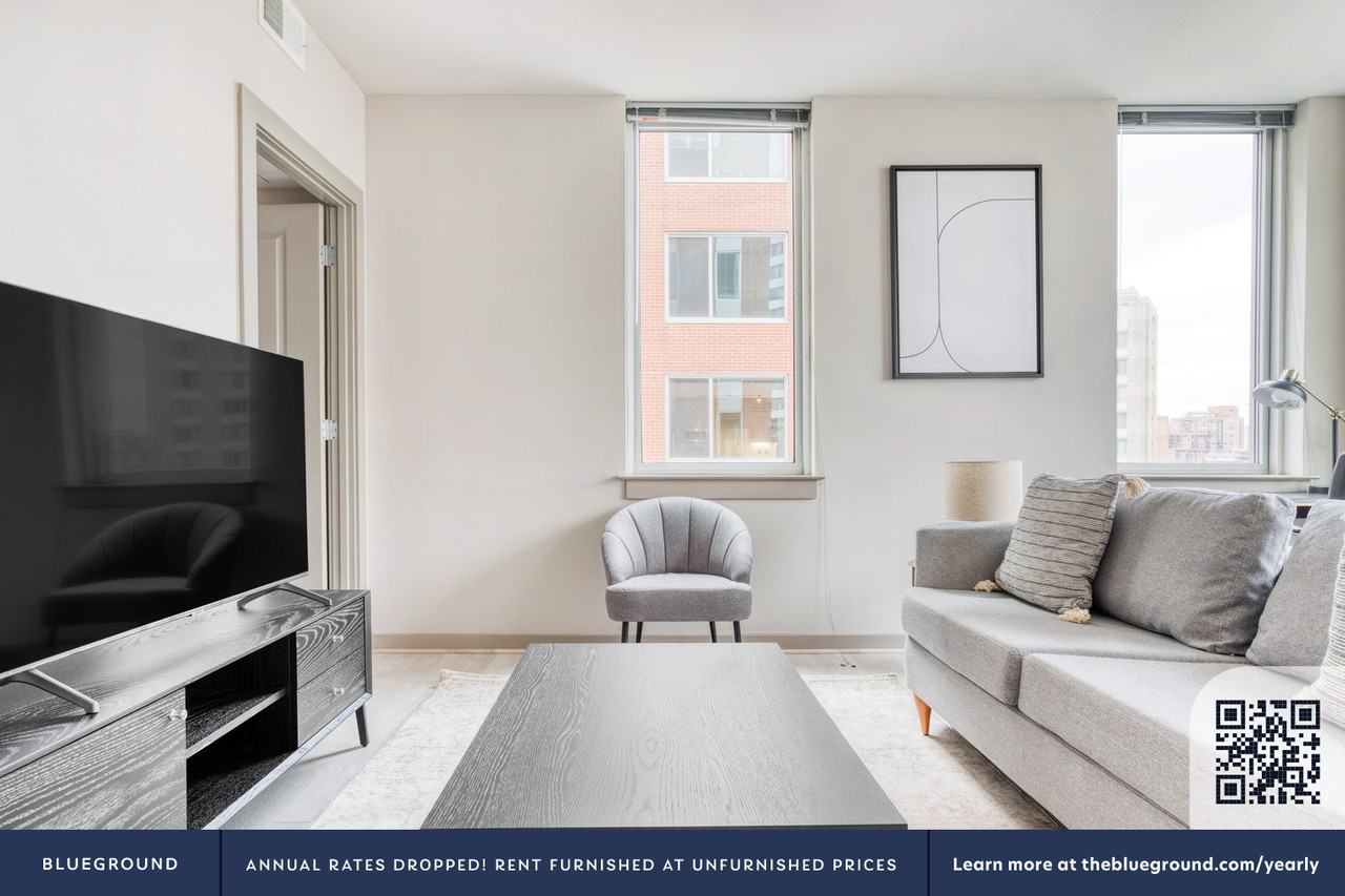 505 18th Street South - Photo 3 of 38