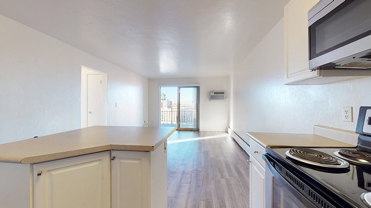 Park Vista B - Photo 3 of 22