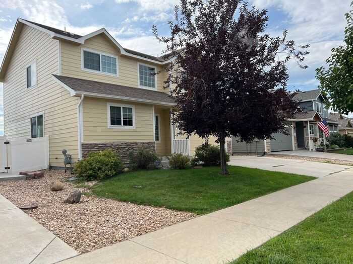 2514 Thoreau Dr - Photo 2 of 26