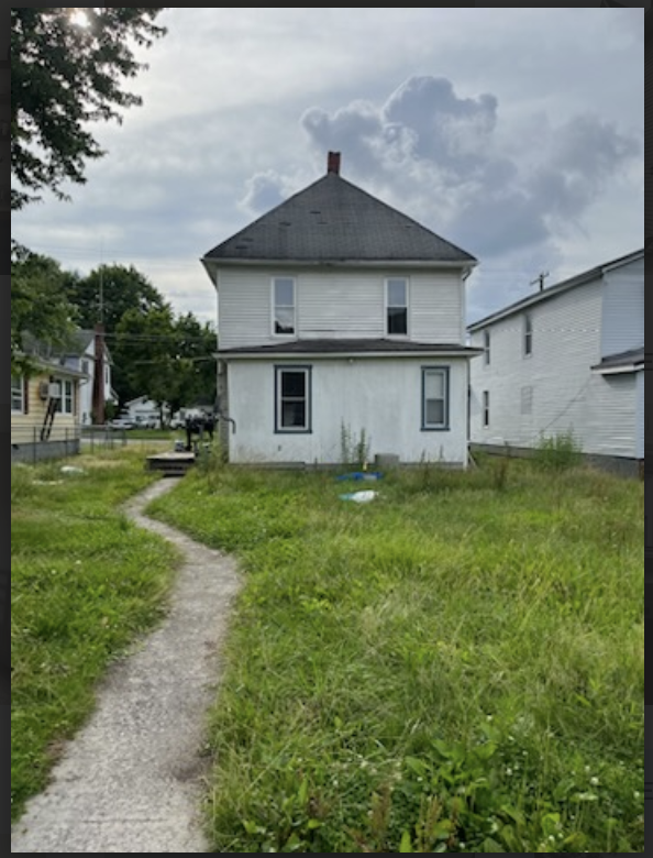 58 Pleasant Ave #NA - Photo 3 of 8