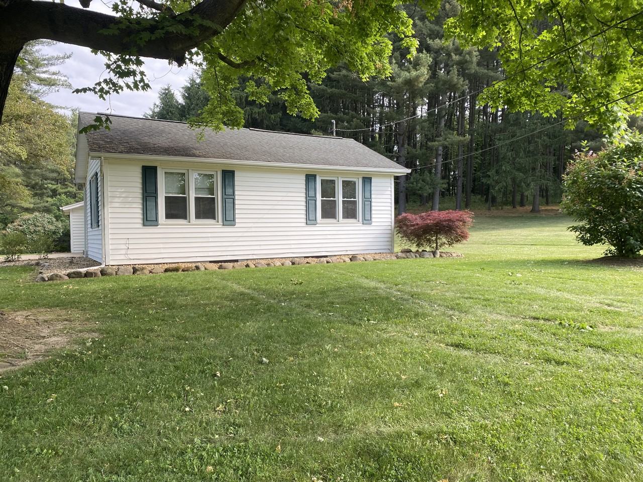 842 Wooster Rd #NA - Photo 3 of 9