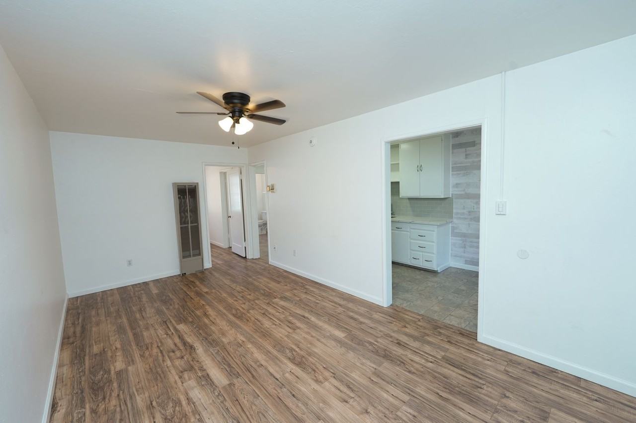 Corum Apartments - Photo 5 of 48