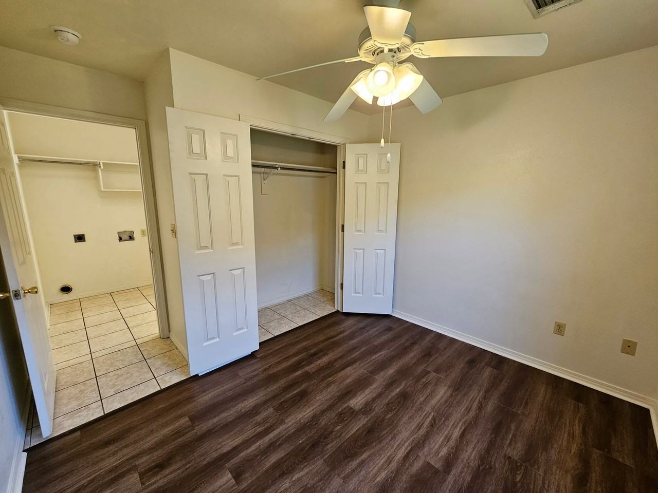 1859 Brazil Ave - Photo 5 of 9