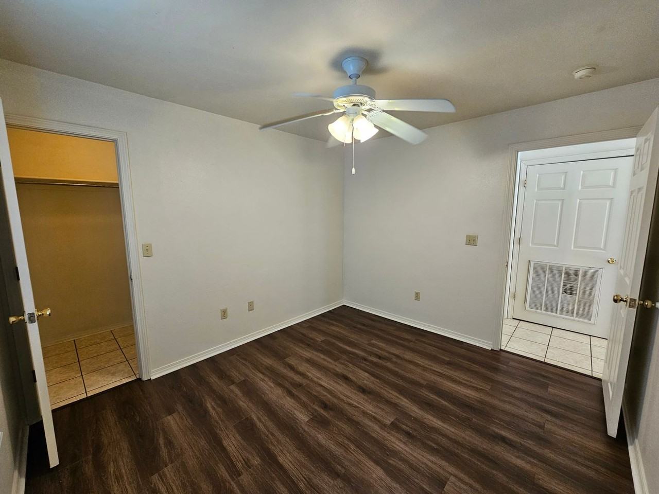 1859 Brazil Ave - Photo 7 of 9