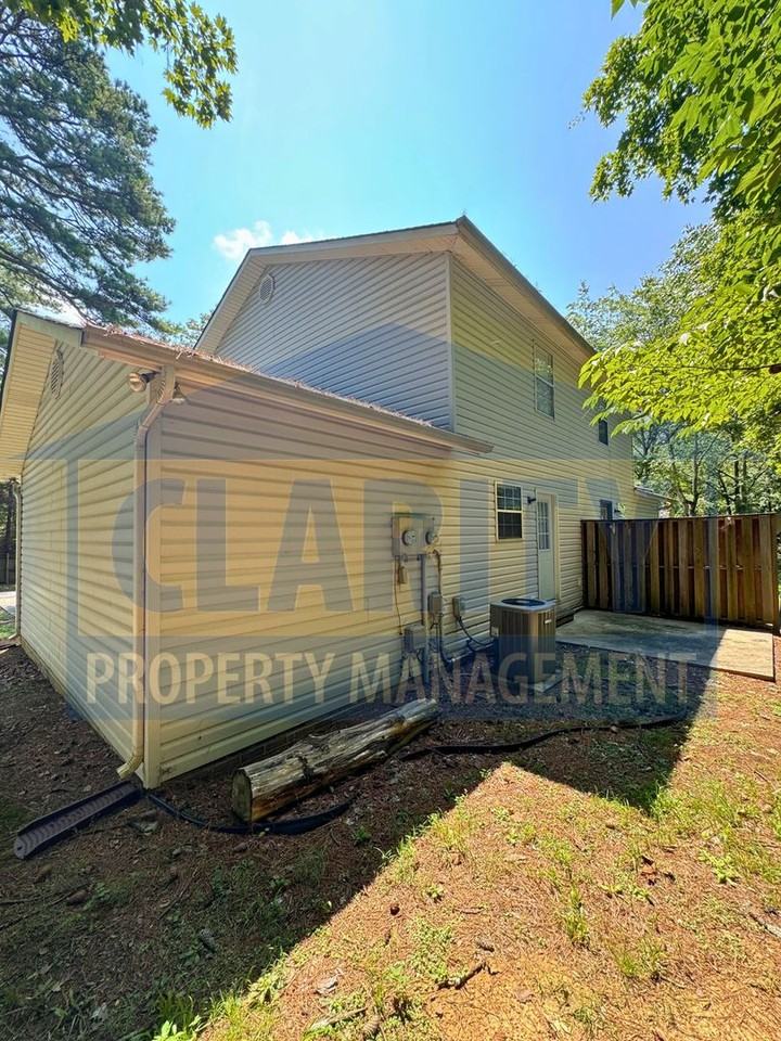 1293-1295 Robin Hood Drive NW - Photo 3 of 14