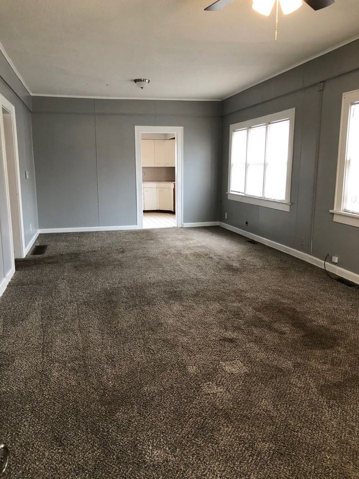 1606 W James Ave - Photo 2 of 12