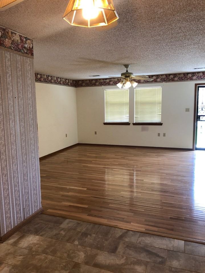 606 Oregon St - Photo 5 of 25