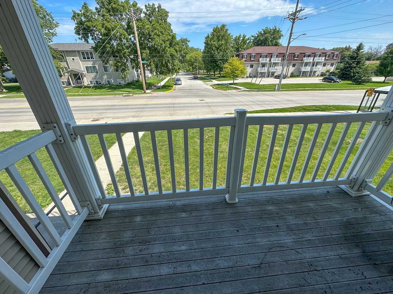 4606 Ontario - Photo 5 of 32