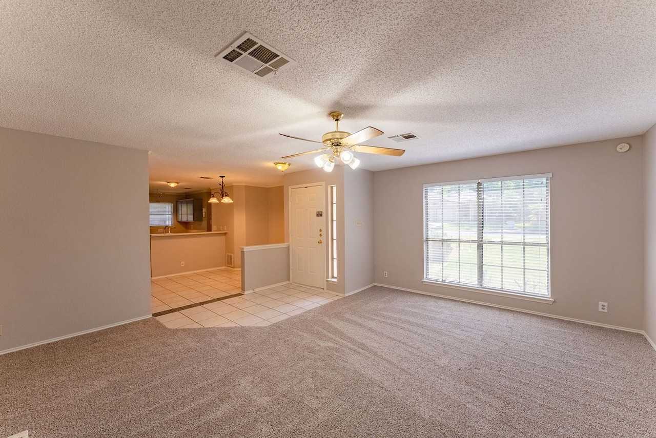 16500 Jadestone Drive - Photo 3 of 27