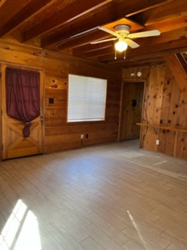 23397 Kay Rd - Photo 3 of 15