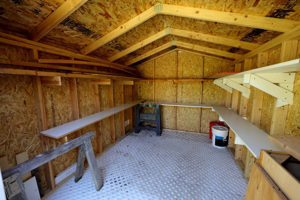 3131 63rd St - Photo 5 of 11