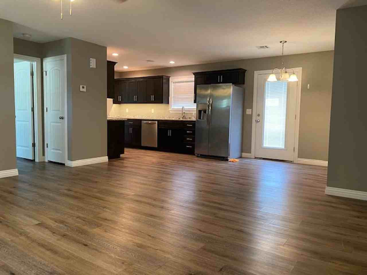 6301 Old 60 Dr - Photo 4 of 14