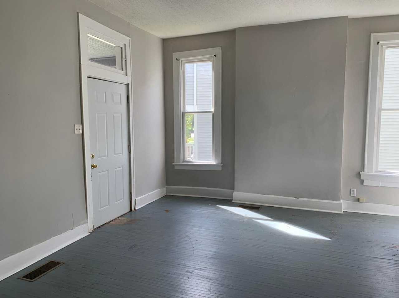 504 Adams St, Evansville, IN 47713 - Photo 2 of 11