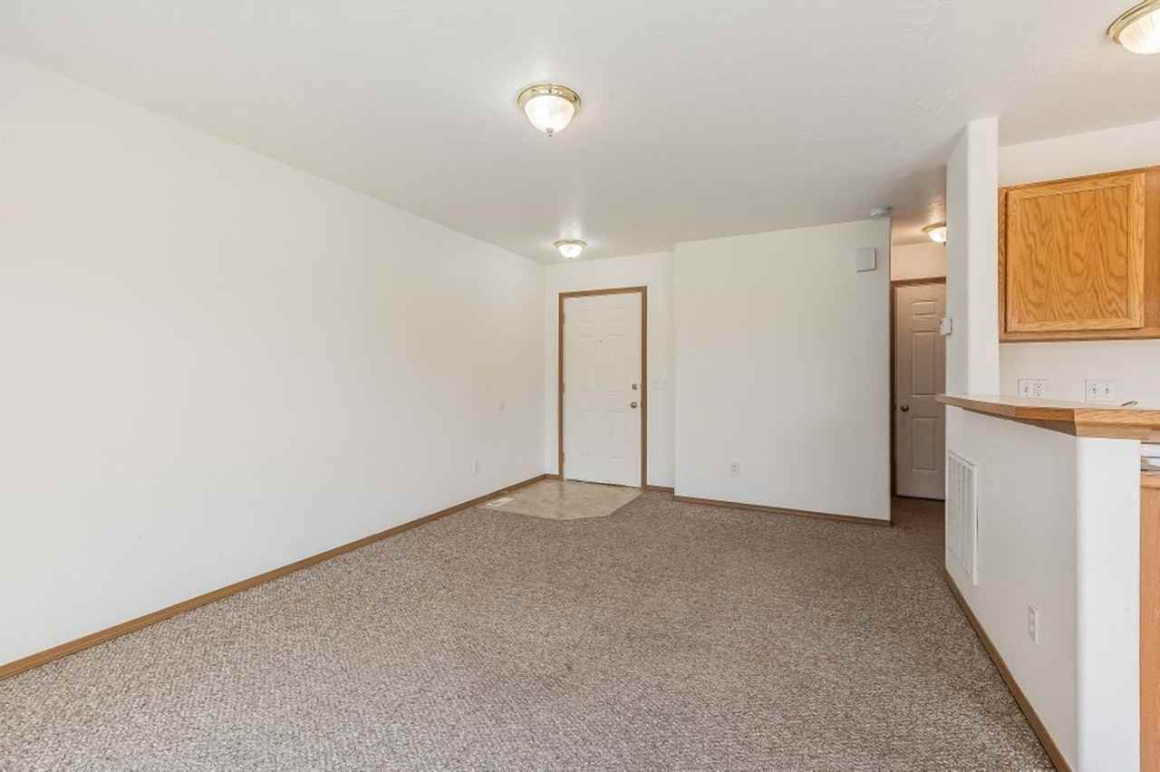 1620 E Coeur D Alene Ave - Photo 5 of 21