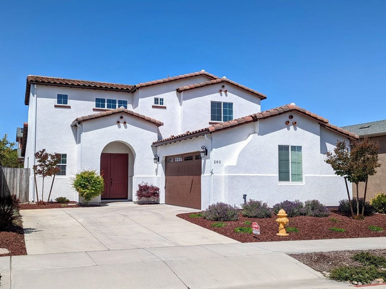 260 Waterfall Rd - Photo 2 of 25