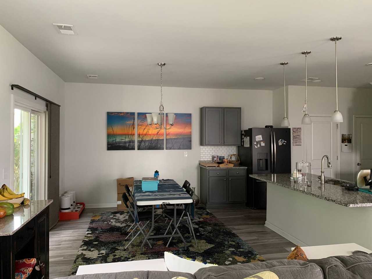 222 Goshen Rd - Photo 3 of 26