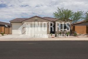 featured image of 960 E Cactus Wren Dr