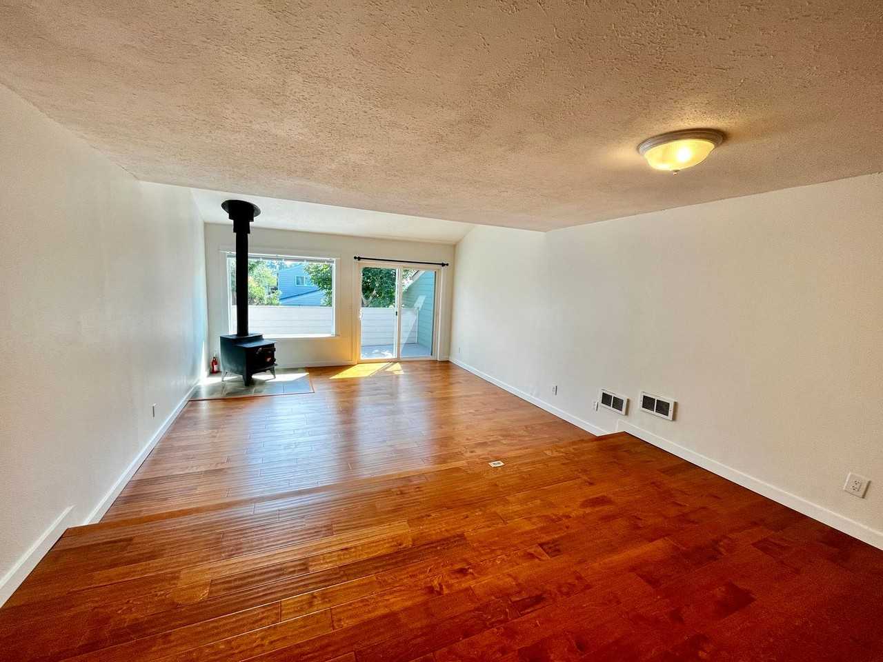 243 Shepard Way Nw - Photo 4 of 37
