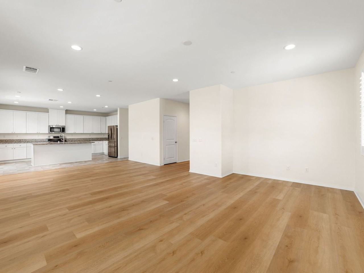 16136 Twinberry Ct - Photo 6 of 28