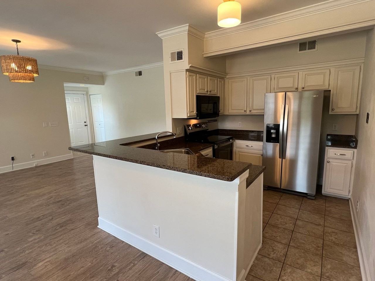 214 214 Boxmere Place - 214 Boxmere Place - Photo 4 of 22